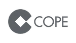 Logotipo gris del medio Cope.